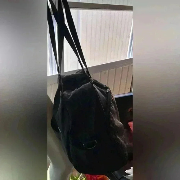 Baggalini Nylon travel/duffle bag.  Cheetah, World Traveler, Academia, chic - Picture 5 of 5